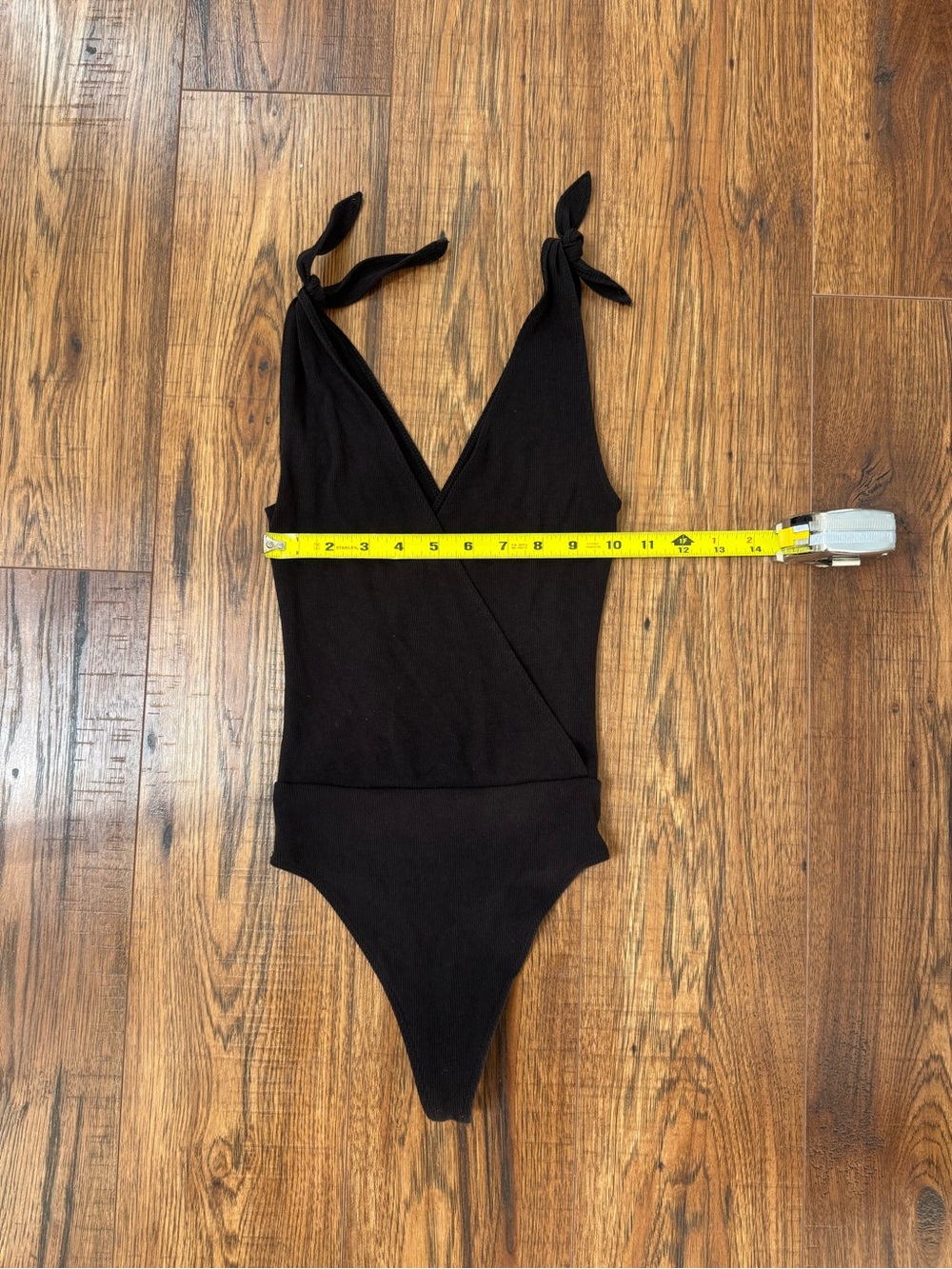 Aritzia Neva bodysuit - Picture 3 of 4
